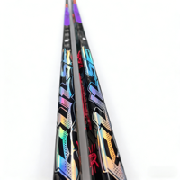 Bâtons de hockey 100% fibre de carbone Pul P90 P28 P88 P92 30 50 55 65 70 77 87 Flex JR INT SR Graffiti, prix de gros d'usine en Chine