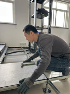 PVC Antistatischer Boden Hochbelastbarer Doppelboden Modularer ESD-Boden für Medizintechnik-Werkstatt Kontrollraum - Product Image 2