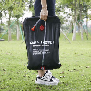 <span class=keywords><strong>Douche</strong></span> solaire <span class=keywords><strong>portable</strong></span> en PVC ultralégère pour le camping, les voyages en plein air et la plage - Product Image 3