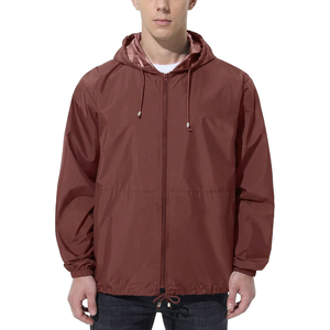 Veste coupe-vent à capuche bordeaux pour homme, fermeture éclair, style décontracté, vêtement d'automne, extérieur en polyester, coupe régulière, style ample - Product Image 1