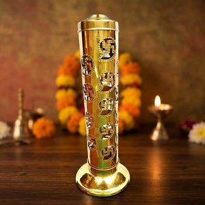 Bruciatore d'Incenso in Ottone Fatto a Mano con Design a Swastika, per Uso Religioso, Decorativo per Tutte le Stagioni - Product Image 1