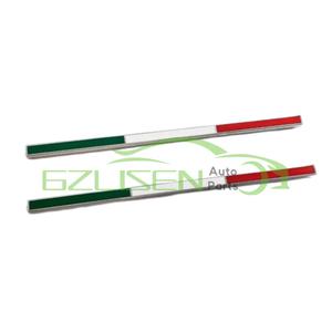 Pour <span class=keywords><strong>Ferrari</strong></span> Italia Drapeau Jupes Latérales Autocollant 1 Paire OEM 85234800 - Product Image 1