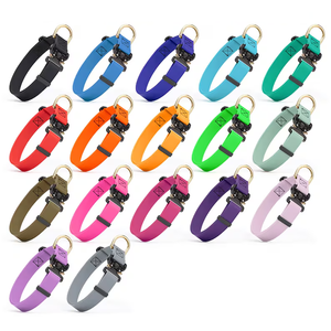 Collier <span class=keywords><strong>de</strong></span> <span class=keywords><strong>cou</strong></span> <span class=keywords><strong>de</strong></span> chien en PVC souple multicolore collier <span class=keywords><strong>de</strong></span> chien en PVC imperméable boucle en métal collier <span class=keywords><strong>de</strong></span> chaîne <span class=keywords><strong>personnalisé</strong></span> pour animaux <span class=keywords><strong>de</strong></span> compagnie - Product Image 6