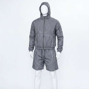 Ensemble de survêtement sportif léger pour homme, gris, été, adulte, coupe-vent, veste à capuche, short, tissu polyester/nylon, séchage rapide - Product Image 1