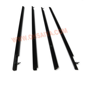 Top usine de haute qualité automobile pièces en caoutchouc porte verre extérieur voiture fenêtre joint bande météo corps voiture coupe-froid - Product Image 6