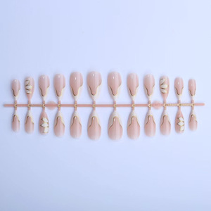 Uñas Postizas con Efecto Ojo de Gato, Uñas a Presión de Alta Calidad, Uñas Hechas a Mano - Product Image 5