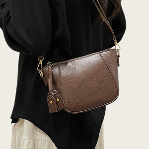 2025 New Arrival Premium Minimalist A Chic Retro Inspired Bucket Bag for Women Featuring Wide <b>Shoulder</b> <b>Straps</b> - Product Image 2