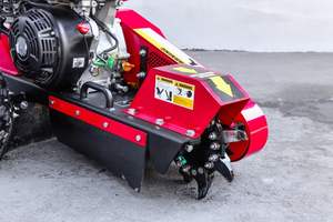 آلة طحن جذوع الأشجار K-Maxpower بقوة 15 حصان وسعة 420 سم مكعب تعمل بالبنزين، معتمدة من TUV CE، بعمق قطع 600 مم لإزالة جذوع الأشجار - Product Image 6