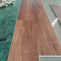 Rutschfester Parkett-Laminat-Kunststoffboden Holzoptik SPC-Bodenbelag Wasserdichter LVP-Bodenbelag Vinylplanken