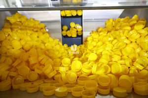 Boho <span class=keywords><strong>2021</strong></span> U <span class=keywords><strong>TECH</strong></span> — couvercle bouteille de fermeture pliable, 2 parties, haute vitesse, Machine à assembler - Product Image 5