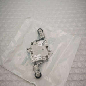 Vanne mécanique pneumatique d'origine SMC VM1000-4N-02 - Product Image 4