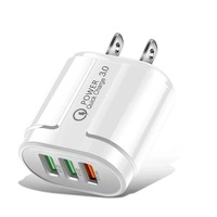 Chargeur rapide 3.0 18W avec 3 ports USB et prise double tension US/EU et entrée universelle pour téléphones mobiles
