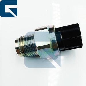 Sensor de Presión de Inyección de Combustible RE520930 para Motor 6105M 6125M - Product Image 4