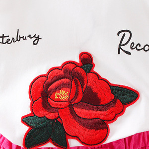 Ensemble de vêtements pour bébé fille, t-shirt blanc à manches courtes et pantalon court China Rose - Product Image 4