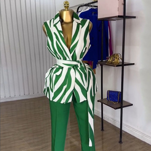 Completo Elegante Estivo Personalizzabile S-2XL con Gilet e Pantaloni a Vita Alta, Set alla Moda - Product Image 2