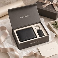 Boîte-cadeau écologique FOVAIRE de style livre avec couvercle magnétique, emballage rigide, impression quadricolore pour ensemble portefeuille et porte-clés
