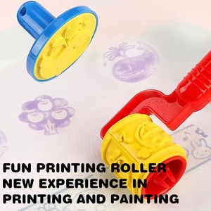 Sihirli kalemler bebekler için eğitici oyuncak su Doodle Mat boyama için renkli kalem seti <span class=keywords><strong>2</strong></span> 4 yıl için büyülü su tuval - Product Image 5