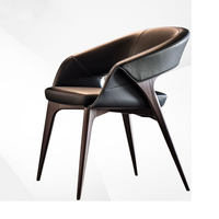 Fauteuil en cuir noir luxueux avec pieds en bois massif, adapté au salon, à la salle à manger, au bureau, à l'hôtel, au restaurant et à la villa