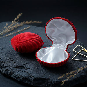 Scatola di fidanzamento a forma di conchiglia in velluto rosso confezione unica per anello floccato confezione per gioielli all'ingrosso - Product Image 3