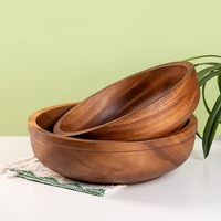 Moderne Stijl Acacia Houten Serveerschaal Duurzaam Voedsel Container Met Afgerond Ontwerp Voor Fruitsalade Opslag Decoratieve Kommen