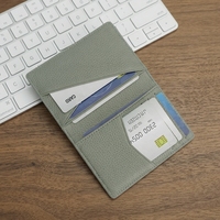 Portefeuille fin minimaliste en cuir véritable avec logo couleur personnalisé, blocage RFID, poche avant, porte-cartes de crédit, sans fermeture