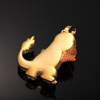Pendentif exclusif du fabricant, grande taille, style dessin animé Meiqi, nouveau, en cuivre doré incrusté de zircone colorée sertie griffe