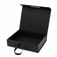 Boîte cadeau de luxe avec logo personnalisé, fermeture magnétique étanche, avec poignée, design pliable écologique, boîte d'emballage pour vêtements et chapeaux