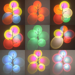 <span class=keywords><strong>Lampe</strong></span> de sol projecteur d'effet coucher de soleil TSINYE à 5 têtes RGBW, LED 4000K, filtres de couleur remplaçables, finition chromée en métal, prise USB pour chambre à coucher - Product Image 4