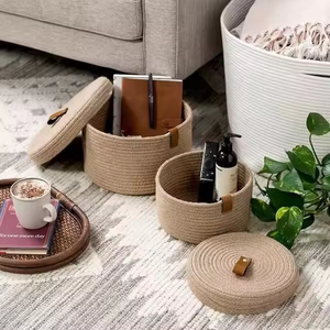 Cestino Organizzatore Ecologico in Corda di Cotone Organico Intrecciata per l'Organizzazione della Stanza - Product Image 4