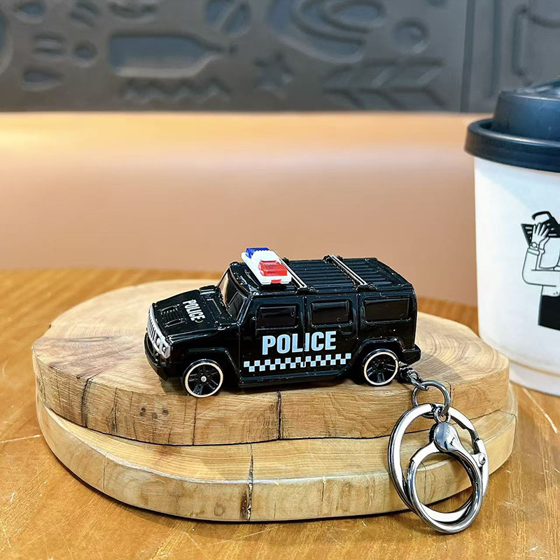 Black-alloy pull-back police car pendant