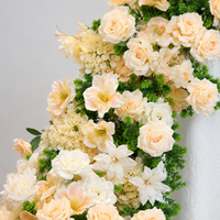 Centre de table en fleurs artificielles en cascade ivoire, arrangement floral de mariage, vente en gros, conception personnalisée, usine