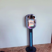 Cabina de Fotos Vertical con Pantalla Táctil y Luces Circulares Disponible en Stock para Envío Rápido