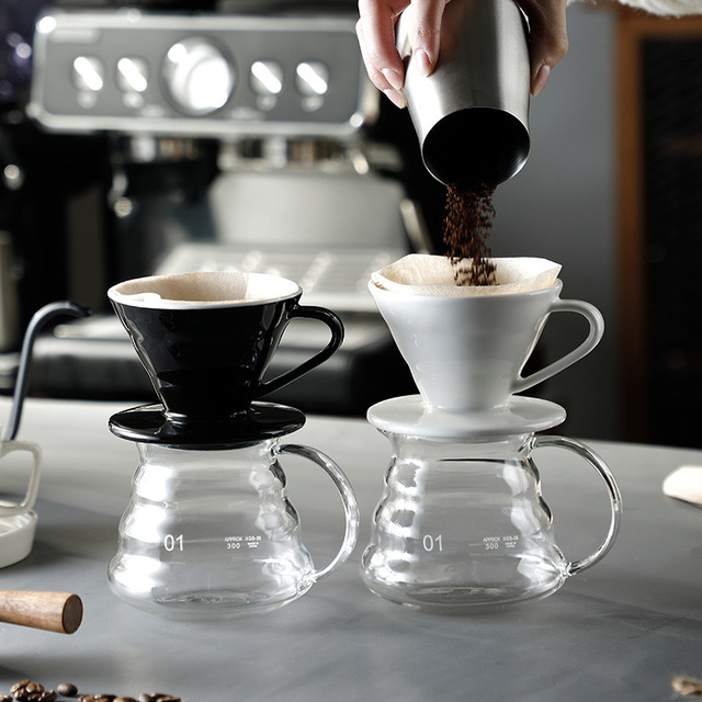 Factory Direct Sale High Quality V6 Ceramic Coffee Dripper V Shaped White and Black Coffee Drip Cup