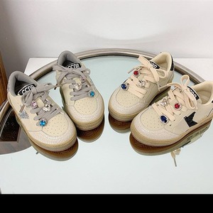 <span class=keywords><strong>SHANSHAN</strong></span> Baskets décontractées unisexes pour enfants, blanches simples à lacets, motif étoile à cinq branches, antidérapantes, respirantes, durables, absorption des chocs - Product Image 1