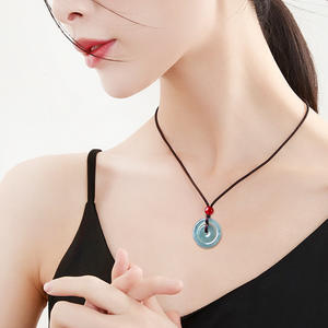 Collier en jade naturel avec pendentif en forme de beignet, pendentif en jade naturel pour mère et enfant, breloques pour garçons et filles, vente en gros - Product Image 5