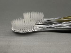 Venta caliente Mango PS transparente Cepillo <span class=keywords><strong>de</strong></span> dientes <span class=keywords><strong>de</strong></span> <span class=keywords><strong>pingüino</strong></span> desechable para adultos Cerdas suaves para el cuidado <span class=keywords><strong>de</strong></span> los dientes <span class=keywords><strong>de</strong></span> los niños - Product Image 6