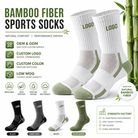 Chaussettes de sport en fibre de bambou OEM ODM, logo personnalisé, antibactériennes, respirantes, pour la course à pied, faible MOQ, directement de l'usine