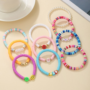 Ensemble de bracelets empilables en pâte polymère colorée avec breloques Smiley et cœurs pour femme, bijoux cadeau, origine Yiwu - Product Image 4