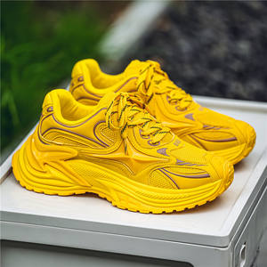 Zapatillas deportivas de malla para hombre, estilo casual, con suela gruesa para aumentar la altura, estilo primaveral. - Product Image 3