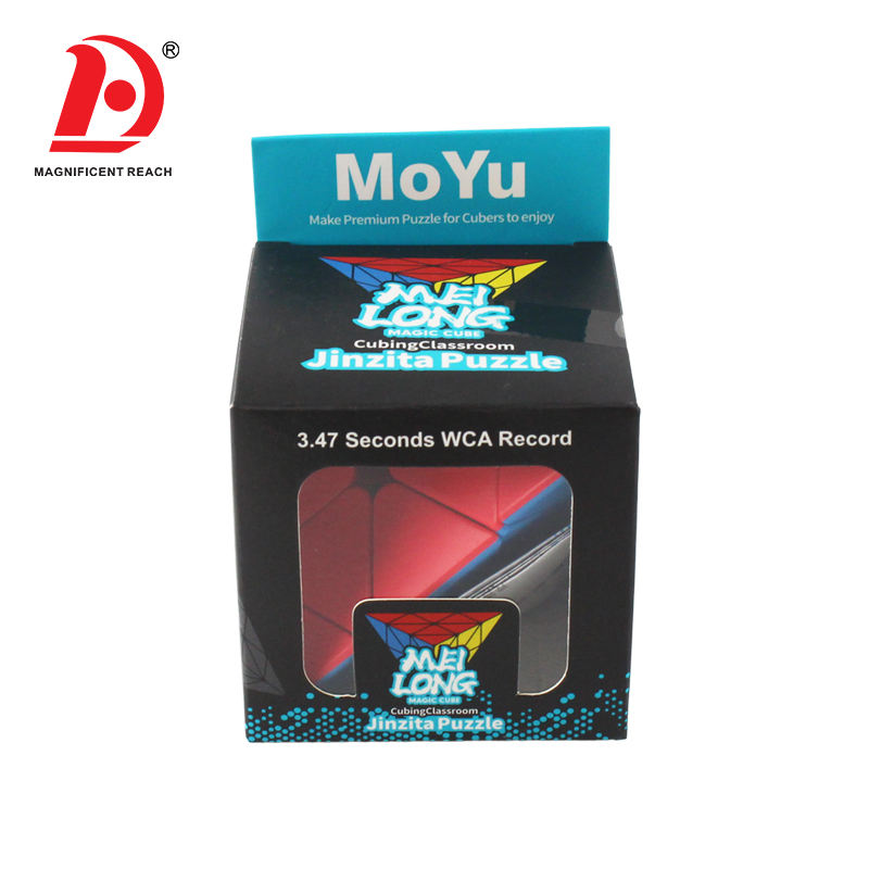 Cube pyramide magique