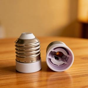 <span class=keywords><strong>Adaptateur</strong></span> de douille <span class=keywords><strong>E27</strong></span> <span class=keywords><strong>vers</strong></span> <span class=keywords><strong>E14</strong></span>, support d'<span class=keywords><strong>ampoule</strong></span> LED en plastique, convertisseur d'<span class=keywords><strong>ampoule</strong></span> <span class=keywords><strong>E14</strong></span> - Product Image 1