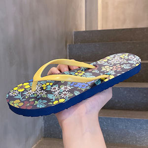 Nouvelles tongs pour femmes en PVC imperméable antidérapant pour l'été avec des motifs de soleil et de fleurs - Product Image 3