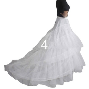 Sottogonna da Sposa Bianca in Crinolina con 4-6 Cerchi, Disponibile all'Ingrosso, per Donna - Product Image 4