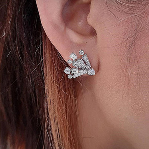 Orecchini a Forma di Fuochi d'Artificio per Donne, Gioielli per Orecchie Geometrici Scintillanti alla Moda - Product Image 6