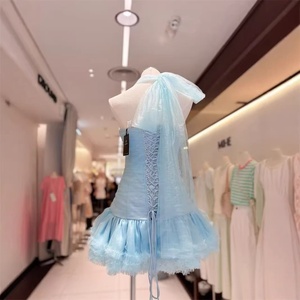 Vestido de Fiesta Romántico para Mujer, con Hombros Descubiertos, Cintura Imperio, Corte en A, Malla con Volantes y Textura Esponjosa - Product Image 4