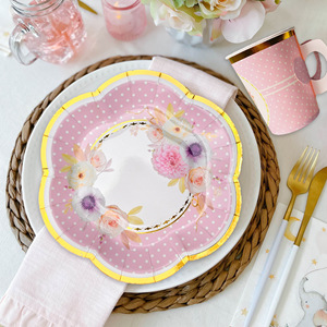 Set per Feste del Tè e <span class=keywords><strong>Compleanni</strong></span>, Piatti Usa e Getta con Manici, Bicchieri di Carta con Design Floreale, Stoviglie Decorative - Product Image 2