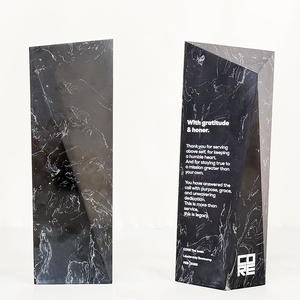 Trophée en <span class=keywords><strong>marbre</strong></span> noir gravé sur mesure, <span class=keywords><strong>plaque</strong></span> de trophée en <span class=keywords><strong>marbre</strong></span> noir MH-N578 - Product Image 2