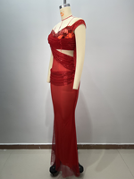 Robe de Soirée Longue de Luxe pour Femme, Col en V, Rouge, Taille Mi-Haute, Pailletée, Idéale pour les Soirées et les Défilés