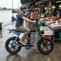 Vélo électrique moderne et masculin pour homme, idéal pour la ville, avec longue banquette, style rétro vintage, pour les balades au marché de la pêche en bord de rivière
