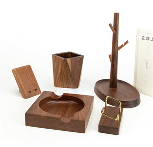 Madera de Nogal Negro Sólido OEM, Tallada con CNC, para Mostradores de Bar Personalizados y Estantes de Exhibición para Bodegas, Ideal para Hostelería de Lujo - Product Image 3